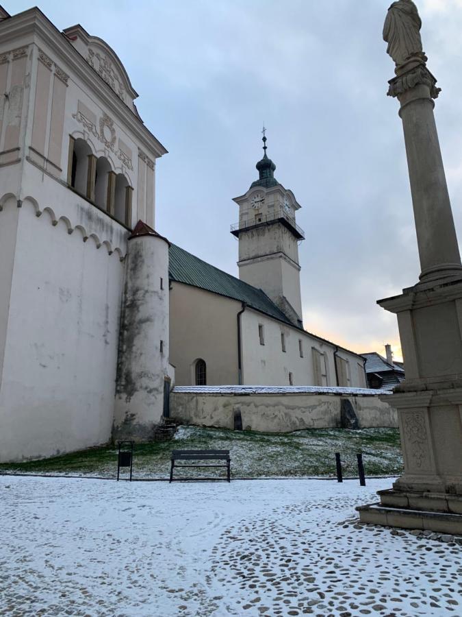 Ubytovanie Athena Poprad Eksteriør billede